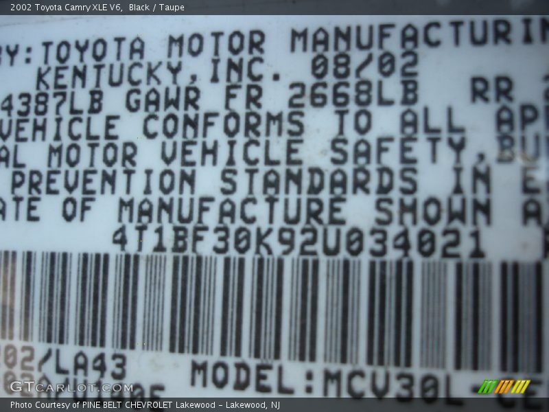 Black / Taupe 2002 Toyota Camry XLE V6