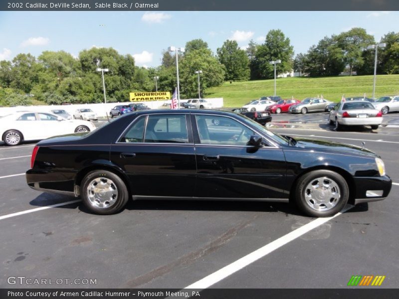 Sable Black / Oatmeal 2002 Cadillac DeVille Sedan