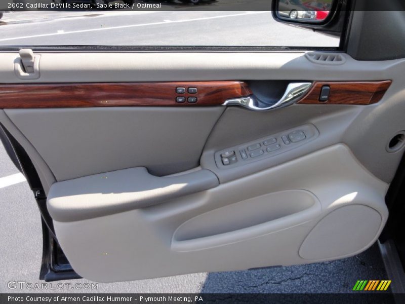 Sable Black / Oatmeal 2002 Cadillac DeVille Sedan