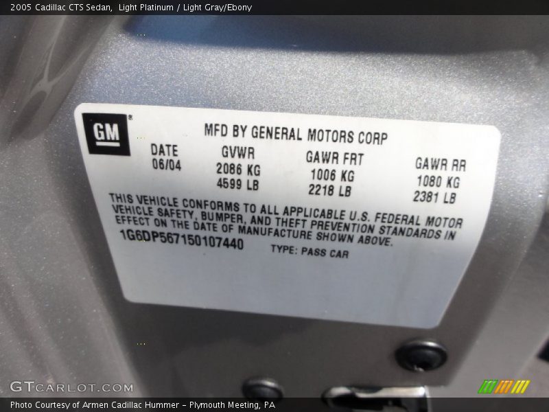 Light Platinum / Light Gray/Ebony 2005 Cadillac CTS Sedan