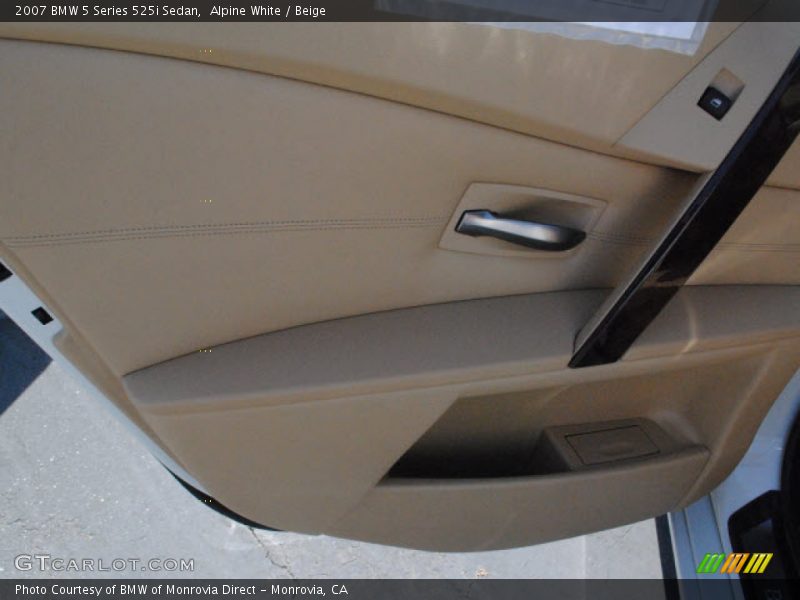 Alpine White / Beige 2007 BMW 5 Series 525i Sedan