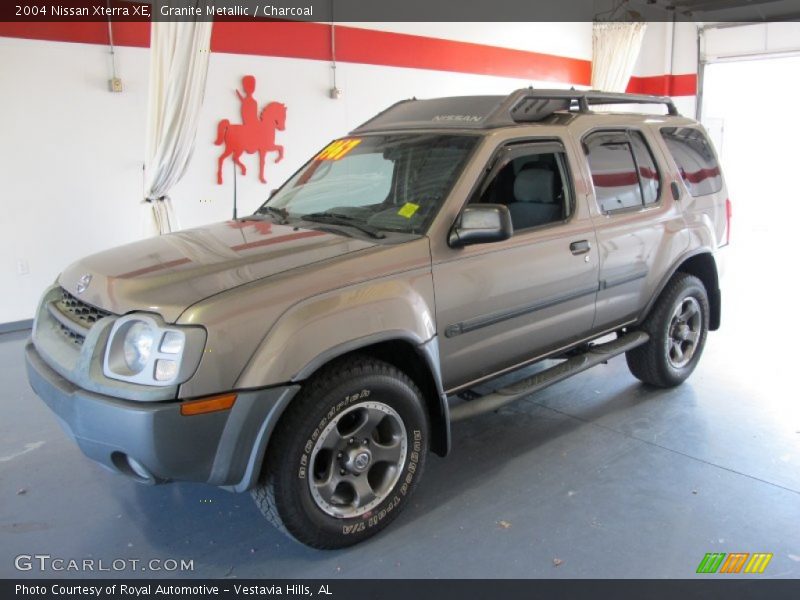 Granite Metallic / Charcoal 2004 Nissan Xterra XE