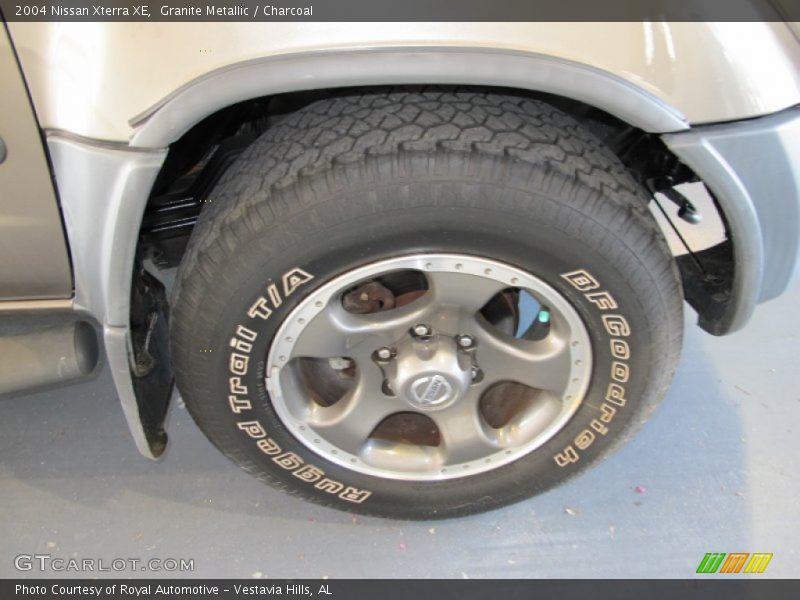 Granite Metallic / Charcoal 2004 Nissan Xterra XE