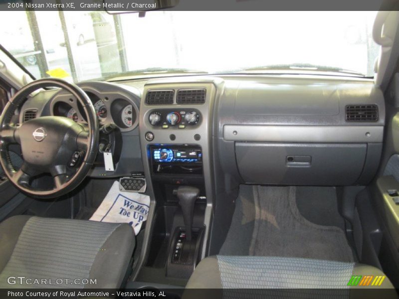 Granite Metallic / Charcoal 2004 Nissan Xterra XE