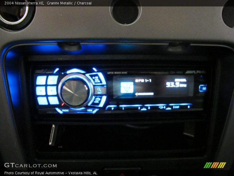 Granite Metallic / Charcoal 2004 Nissan Xterra XE