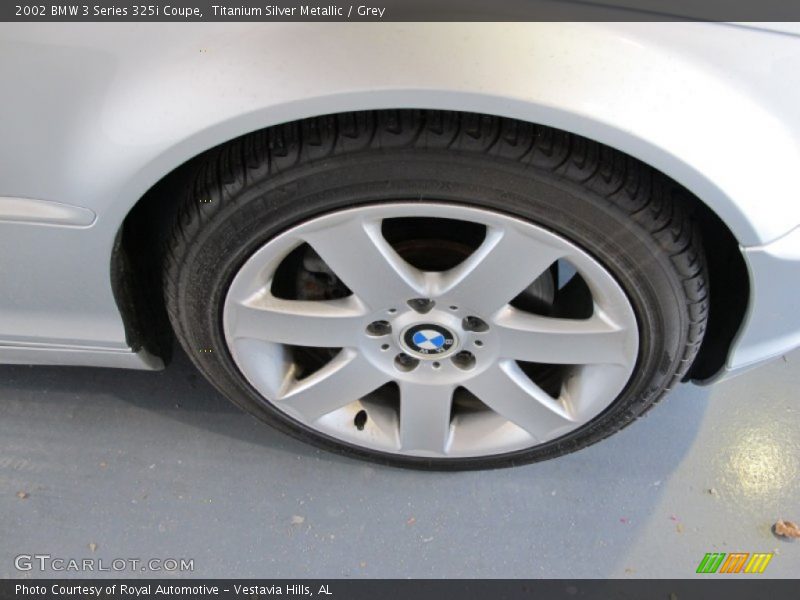 Titanium Silver Metallic / Grey 2002 BMW 3 Series 325i Coupe