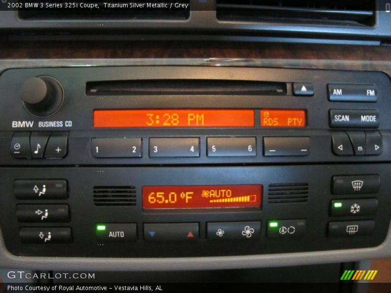 Titanium Silver Metallic / Grey 2002 BMW 3 Series 325i Coupe