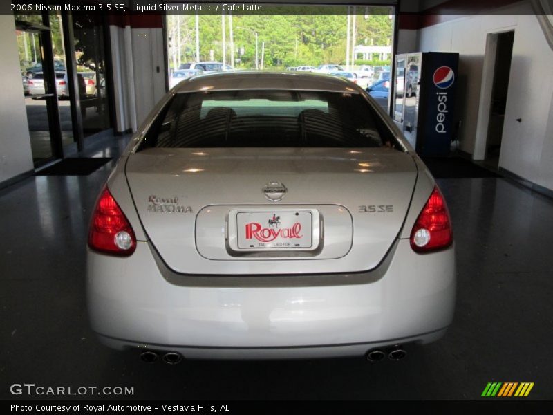 Liquid Silver Metallic / Cafe Latte 2006 Nissan Maxima 3.5 SE
