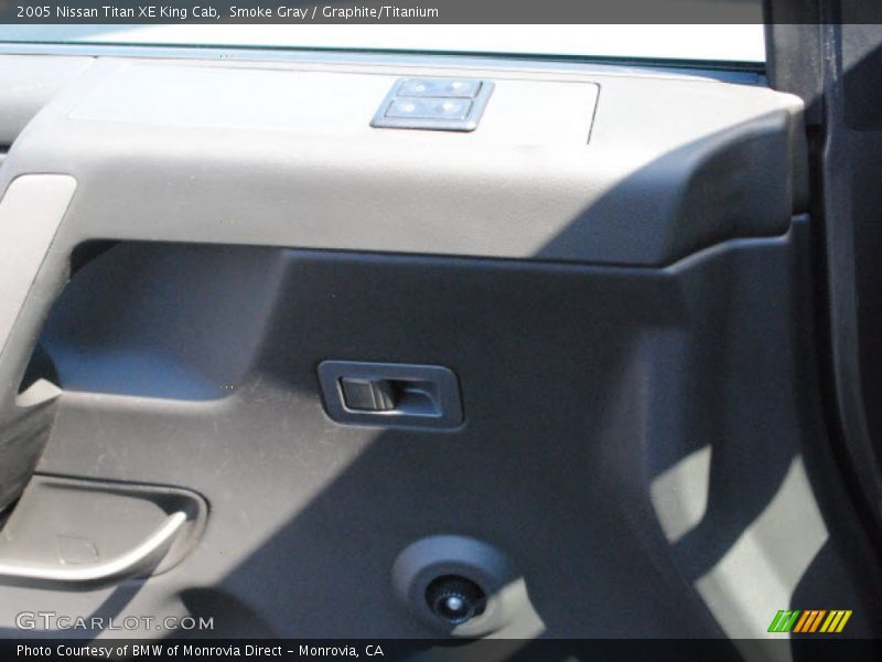 Smoke Gray / Graphite/Titanium 2005 Nissan Titan XE King Cab