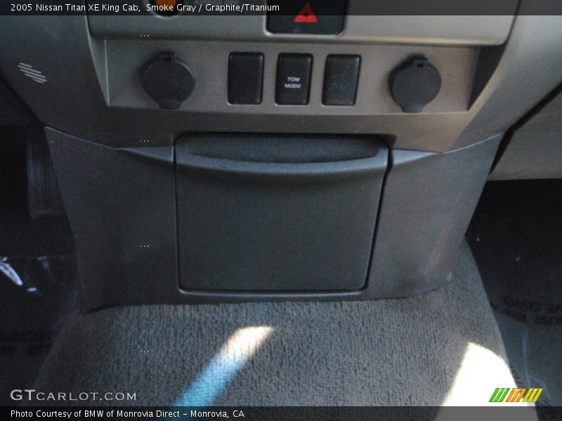 Smoke Gray / Graphite/Titanium 2005 Nissan Titan XE King Cab