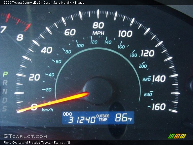 Desert Sand Metallic / Bisque 2009 Toyota Camry LE V6