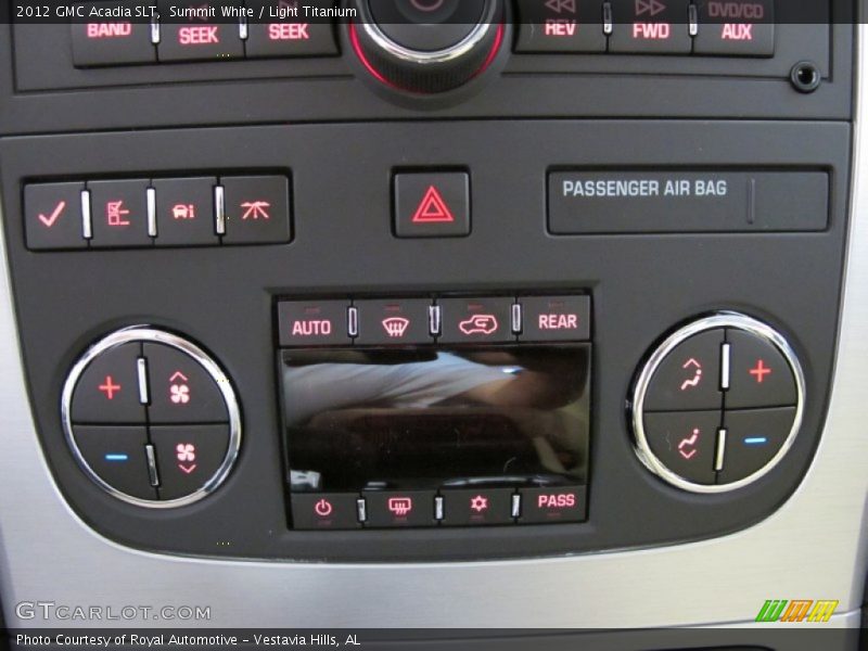 Controls of 2012 Acadia SLT