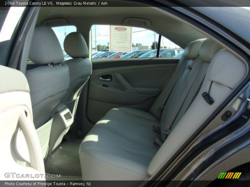 Magnetic Gray Metallic / Ash 2009 Toyota Camry LE V6