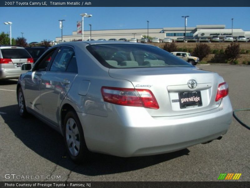 Titanium Metallic / Ash 2007 Toyota Camry LE