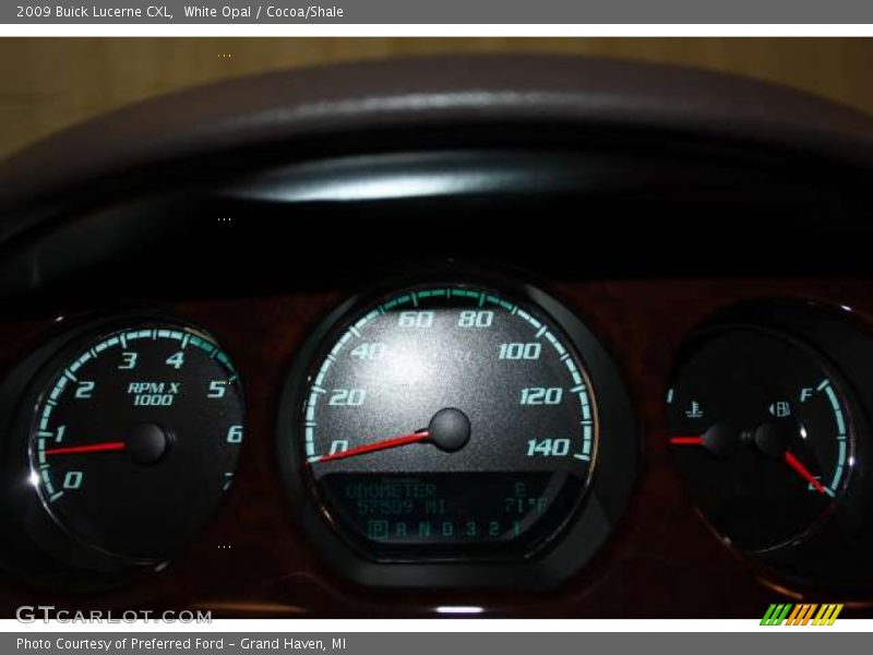 White Opal / Cocoa/Shale 2009 Buick Lucerne CXL