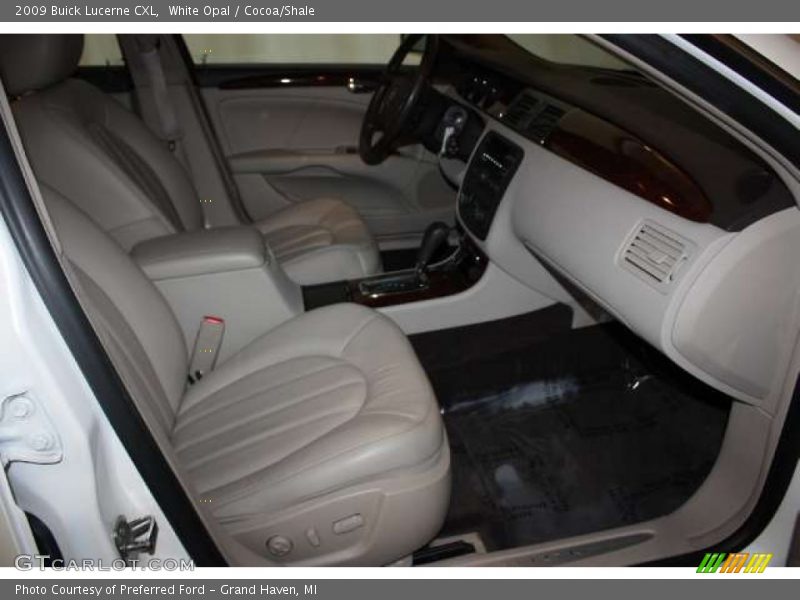 White Opal / Cocoa/Shale 2009 Buick Lucerne CXL