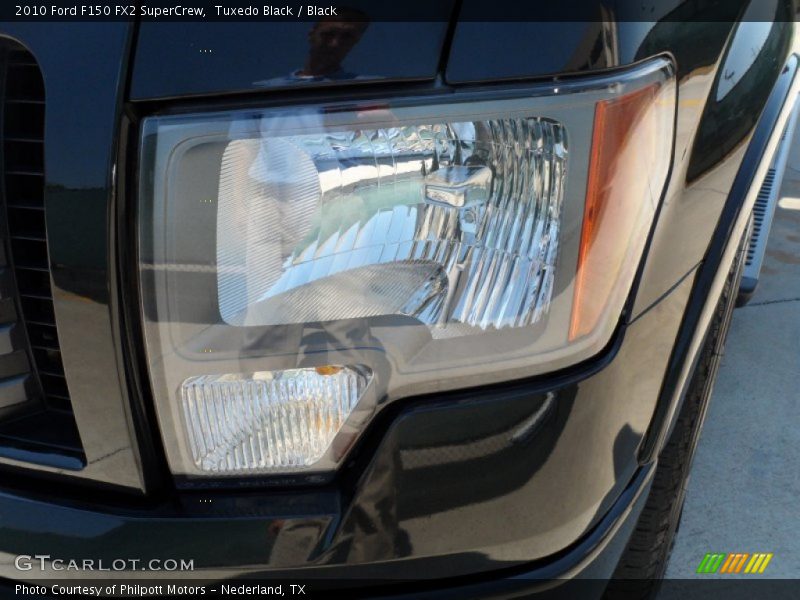 Tuxedo Black / Black 2010 Ford F150 FX2 SuperCrew