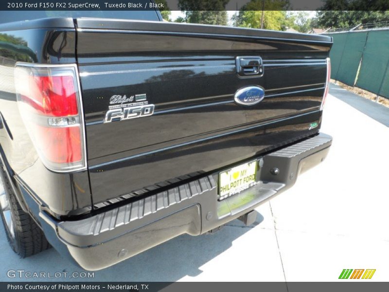 Tuxedo Black / Black 2010 Ford F150 FX2 SuperCrew