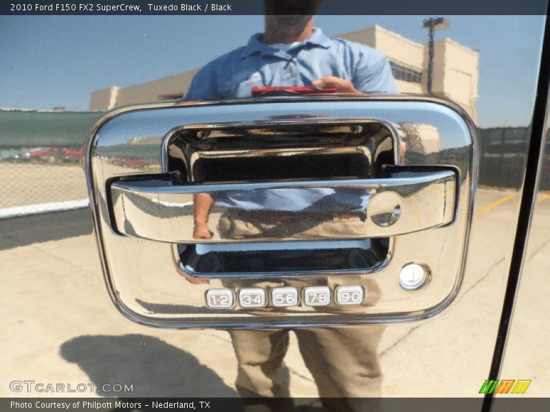 Tuxedo Black / Black 2010 Ford F150 FX2 SuperCrew