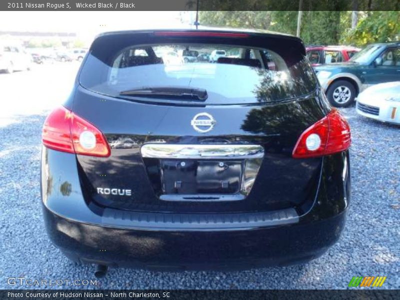 Wicked Black / Black 2011 Nissan Rogue S