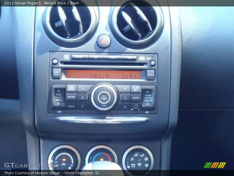 Wicked Black / Black 2011 Nissan Rogue S