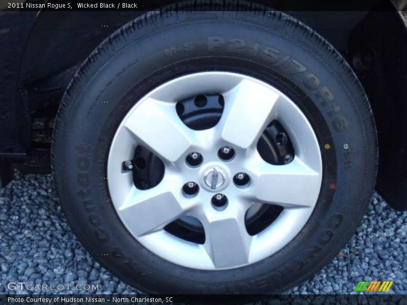 Wicked Black / Black 2011 Nissan Rogue S
