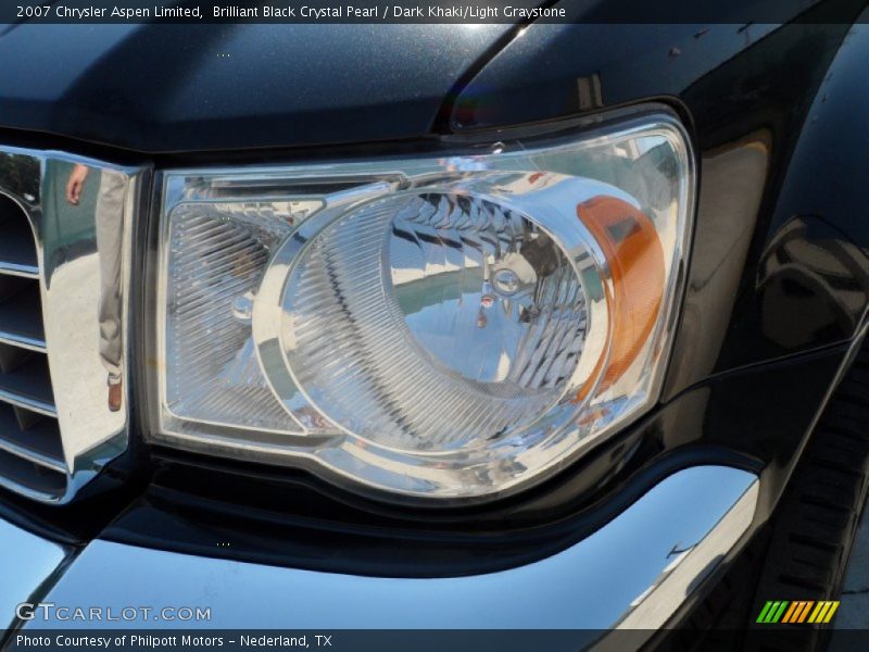 Brilliant Black Crystal Pearl / Dark Khaki/Light Graystone 2007 Chrysler Aspen Limited