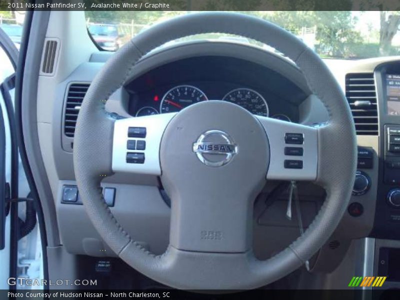 Avalanche White / Graphite 2011 Nissan Pathfinder SV