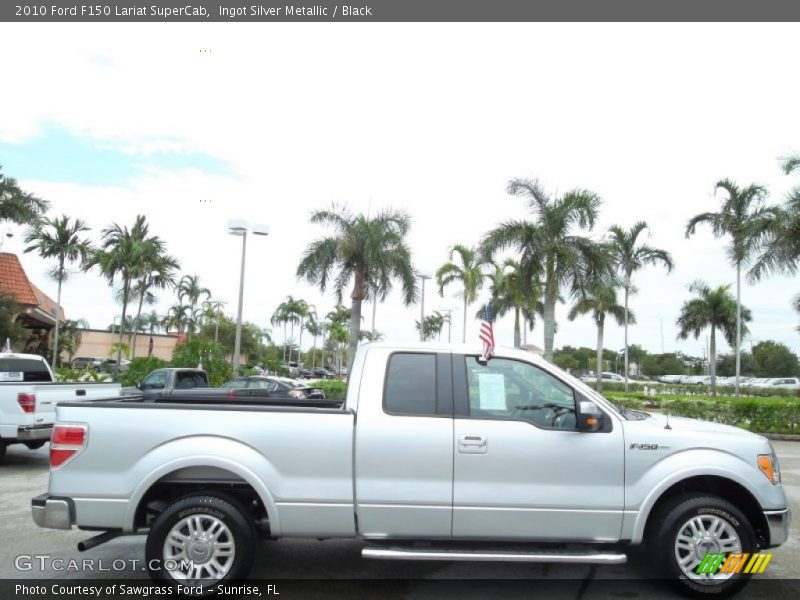Ingot Silver Metallic / Black 2010 Ford F150 Lariat SuperCab