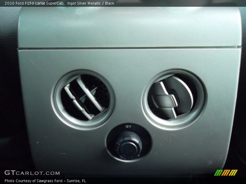 Ingot Silver Metallic / Black 2010 Ford F150 Lariat SuperCab