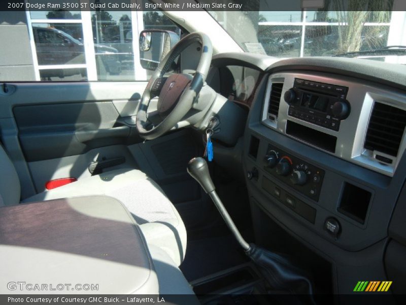 Bright White / Medium Slate Gray 2007 Dodge Ram 3500 ST Quad Cab Dually
