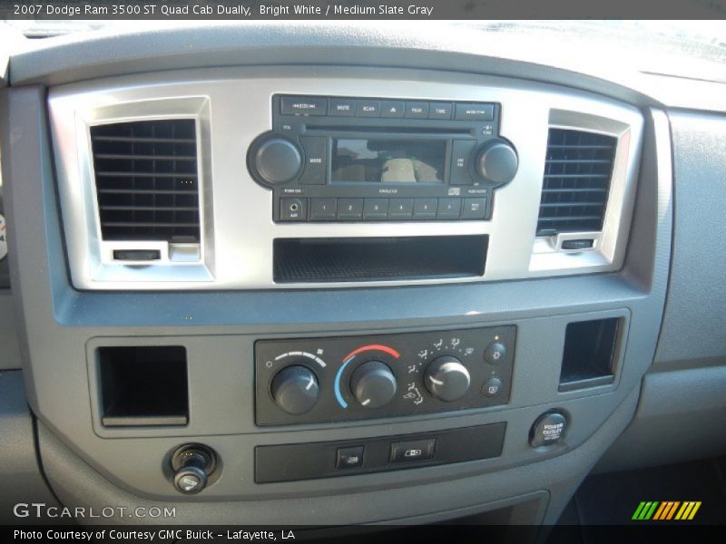 Controls of 2007 Ram 3500 ST Quad Cab Dually