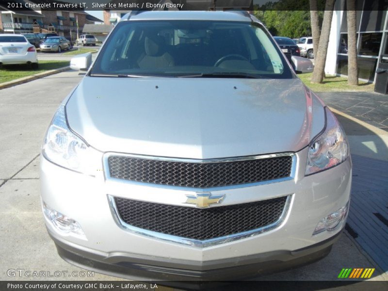 Silver Ice Metallic / Ebony/Ebony 2011 Chevrolet Traverse LT