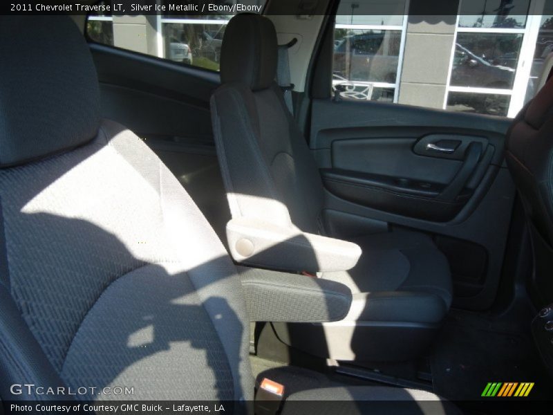 Silver Ice Metallic / Ebony/Ebony 2011 Chevrolet Traverse LT