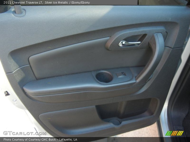 Silver Ice Metallic / Ebony/Ebony 2011 Chevrolet Traverse LT