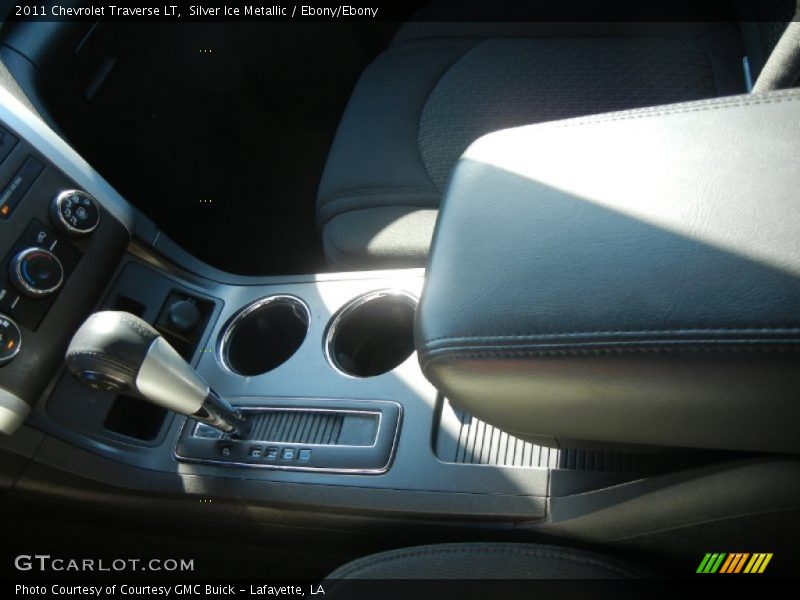 Silver Ice Metallic / Ebony/Ebony 2011 Chevrolet Traverse LT