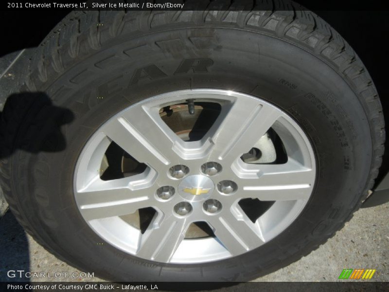 Silver Ice Metallic / Ebony/Ebony 2011 Chevrolet Traverse LT