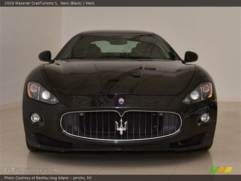 Nero (Black) / Nero 2009 Maserati GranTurismo S