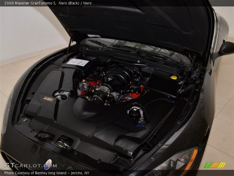 Nero (Black) / Nero 2009 Maserati GranTurismo S