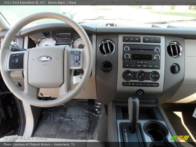 Dashboard of 2011 Expedition EL XLT