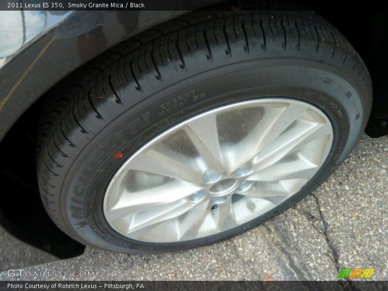 Smoky Granite Mica / Black 2011 Lexus ES 350