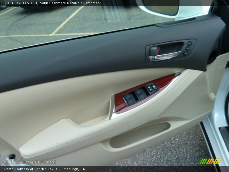 Satin Cashmere Metallic / Parchment 2011 Lexus ES 350