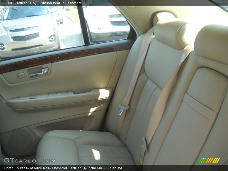 Crimson Pearl / Cashmere 2006 Cadillac DTS