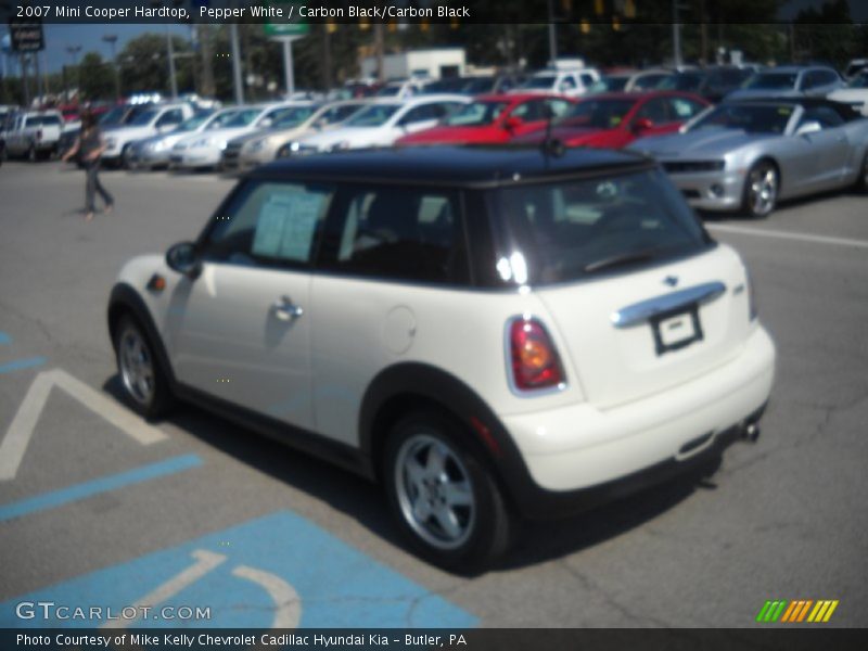 Pepper White / Carbon Black/Carbon Black 2007 Mini Cooper Hardtop