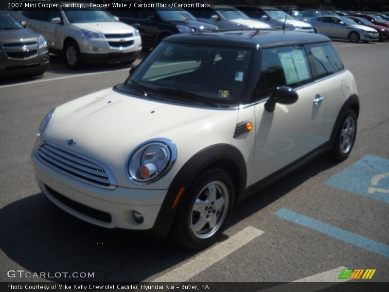 Pepper White / Carbon Black/Carbon Black 2007 Mini Cooper Hardtop