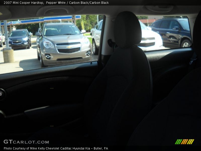 Pepper White / Carbon Black/Carbon Black 2007 Mini Cooper Hardtop