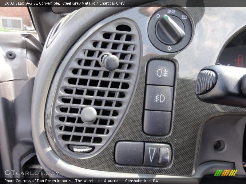 Controls of 2003 9-3 SE Convertible