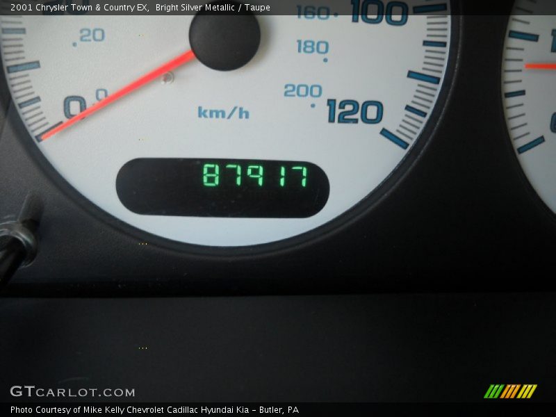 Bright Silver Metallic / Taupe 2001 Chrysler Town & Country EX