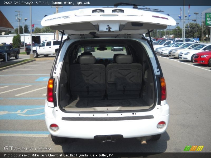 Summit White / Light Oak 2002 GMC Envoy XL SLT 4x4
