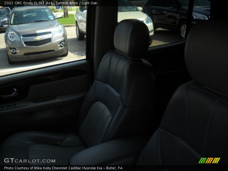 Summit White / Light Oak 2002 GMC Envoy XL SLT 4x4